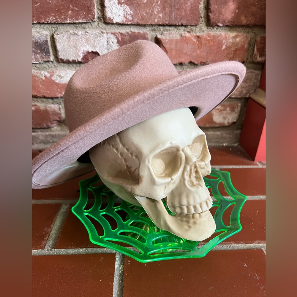 Women’s Hat
